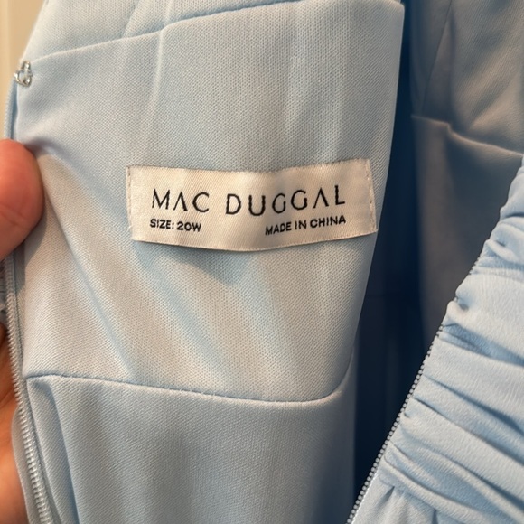 NWT Mac Duggal 68119 Blue Ruffle Tiered Sleeveless V-Neck Gown Size 20W - Picture 8 of 10